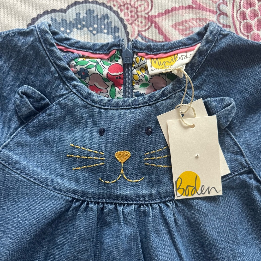 NWT Mini Boden Blue Denim Dress with Floral Lining 3/4T - Picture 2 of 4